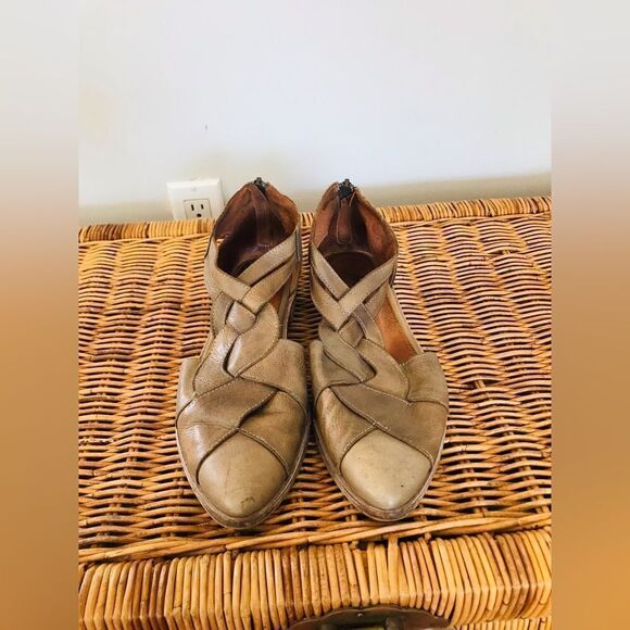 Free people | wanderlust flat | size 8.5 - Picture 3 of 8